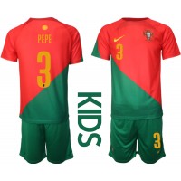 Otroški Nogometni dresi Portugalska Pepe #3 Domači SP 2022 Kratek Rokav (+ Kratke hlače)